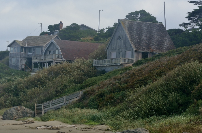 beach houses 